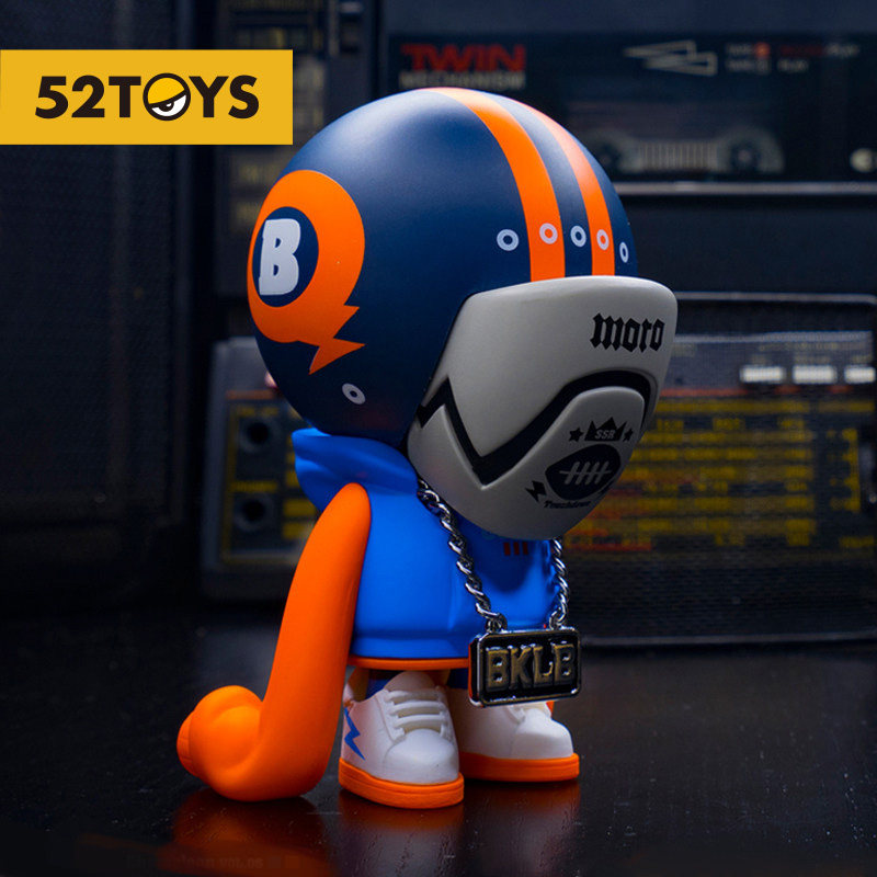 (52TOYS) Chameleon 6 generation black card 206 series blind box hand-made tide play doll anime peripheral ornaments