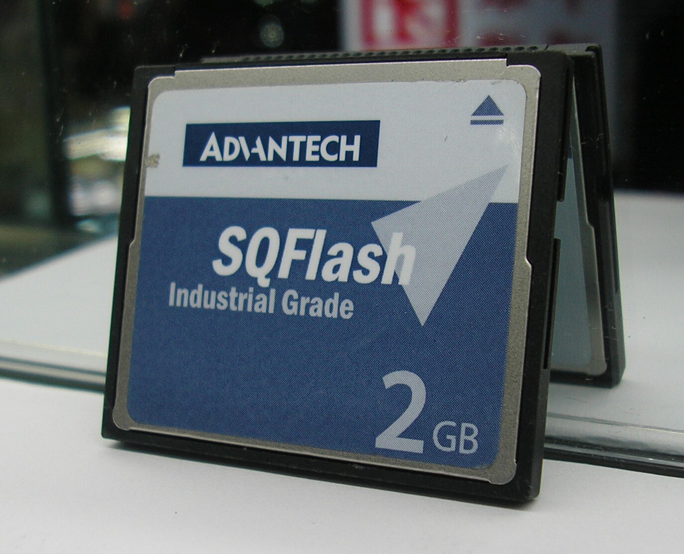 Original installation ADVANTECH Research and development Industrial CF Card 2GB CF 2G SQFLASH Numerical control industrial computer bed