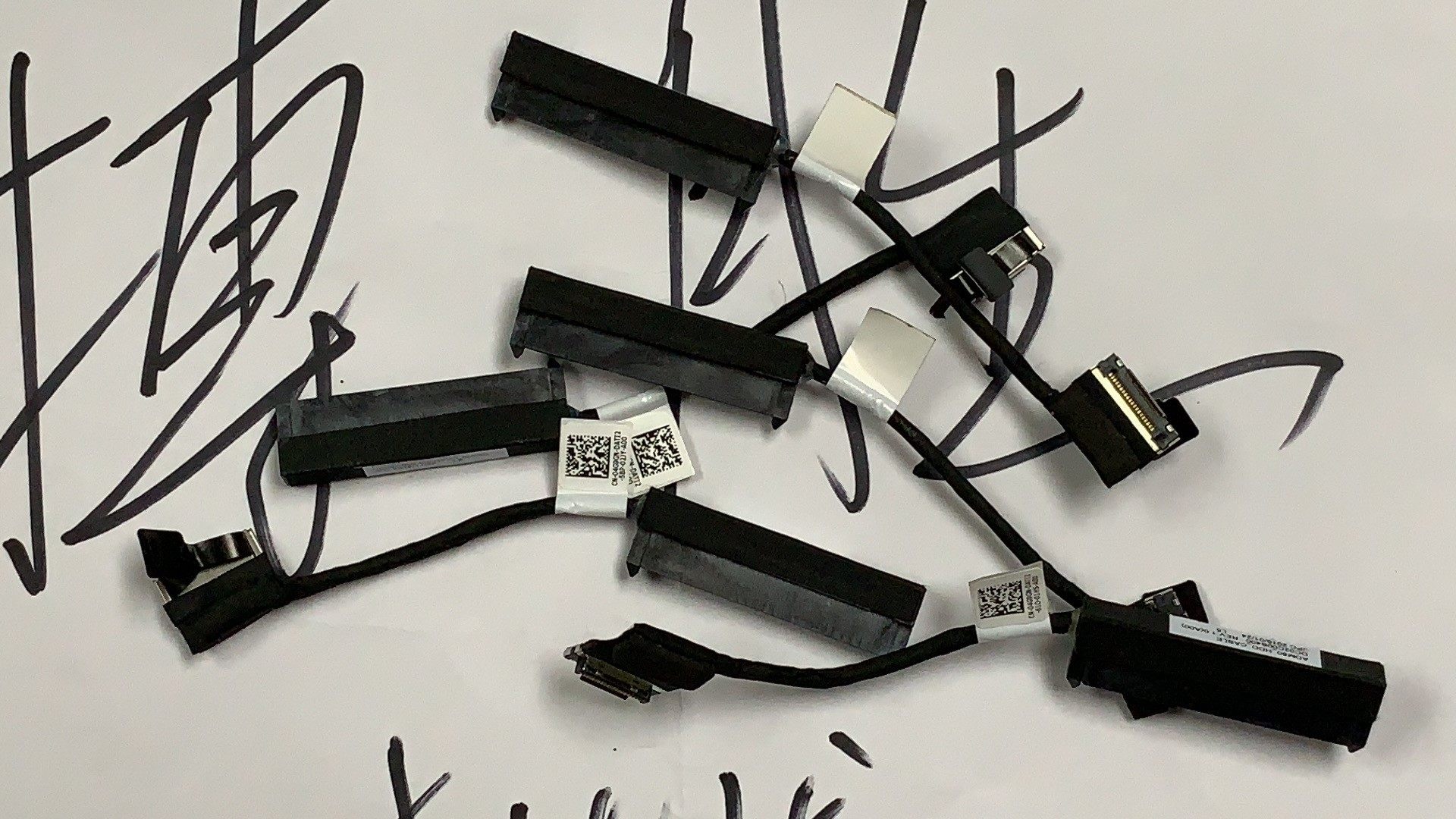 Apply the DELL E5570 M3510 P3510 P3510 disc Line Interface 04G9GN dc02c00b400