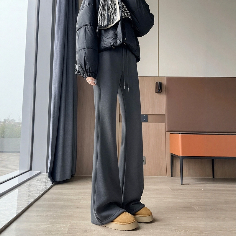 Gray Flared Pants for Women, Spring and Autumn 2026 New Style, Extended Length for Tall Individuals, Slightly Flared Yoga Pants, Casual Sports Sweatpants Gray Flared Pants for Women, Spring and Autumn 2026 New Style, Extended Length for Tall Individuals, Slightly Flared Yoga Pants, Casual Sports Sweatpants