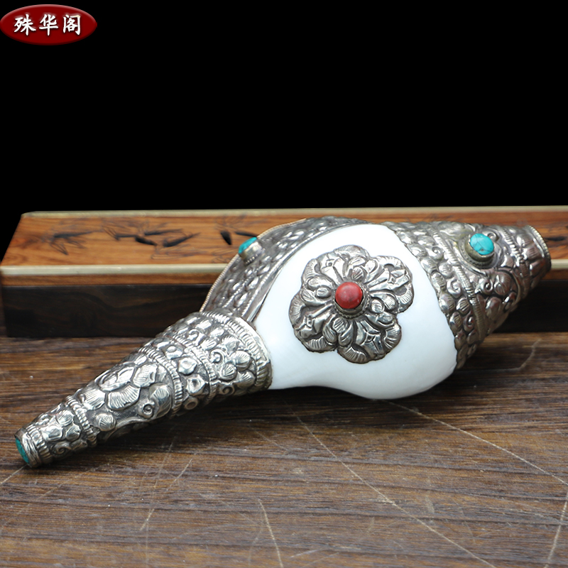Nepalese hand-packed silver left-handed white shells inlaid with gemstones can be played