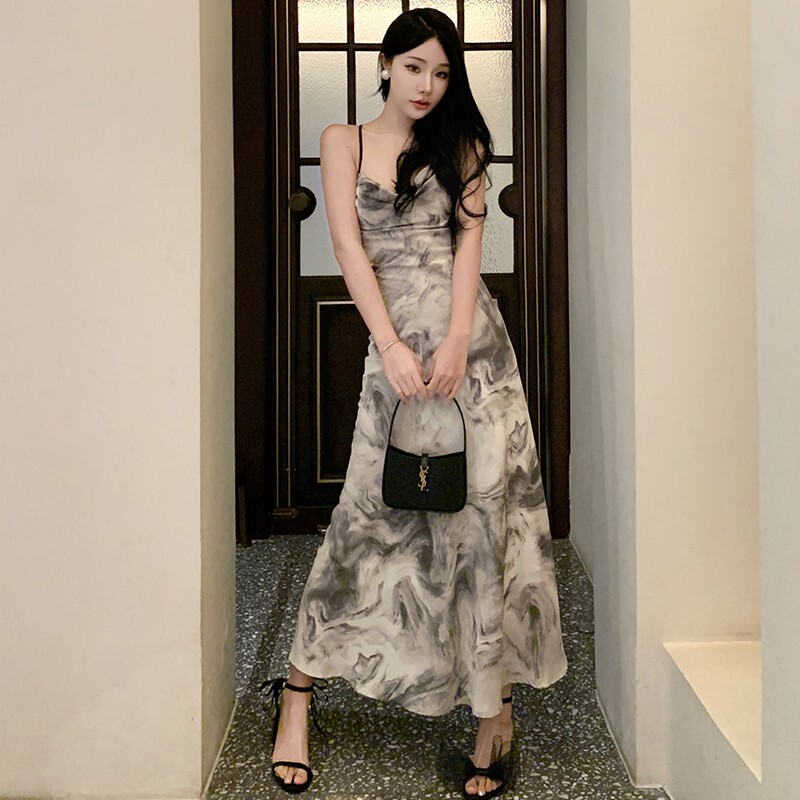 French Retro Ink Painting Tie-Dye Backless Lace-Up Elegant Dress with a High-End, Pure and Alluring Style, Off-The-Shoulder Strapless Long Dress