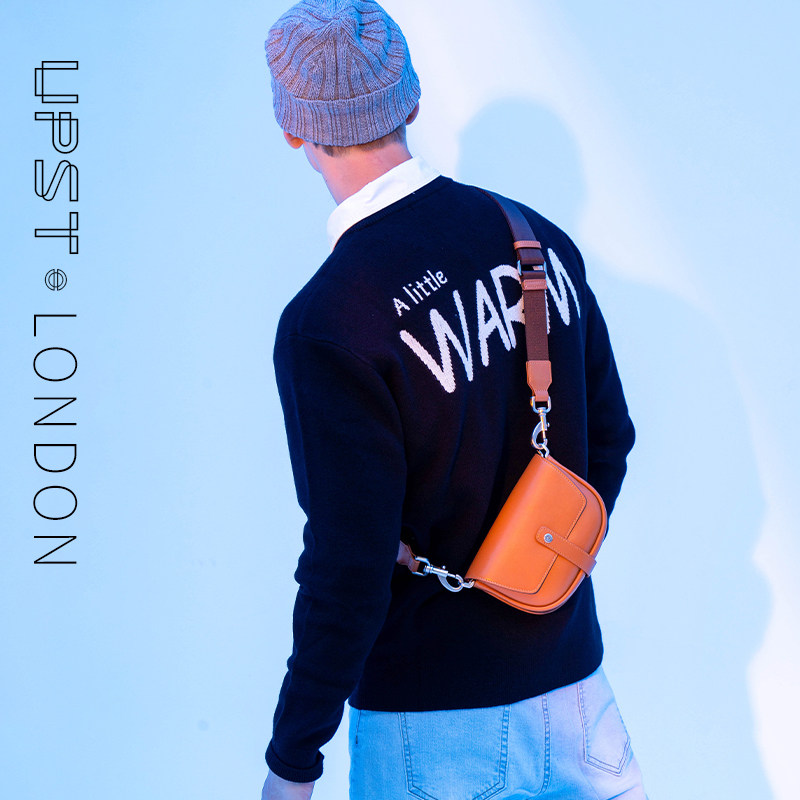 UPST British Messenger Bag Men's Ins Trendy Saddle Bag Genuine Leather Pocket Personality Trendy Brand Casual Fashion Mobile Phone Small Bag