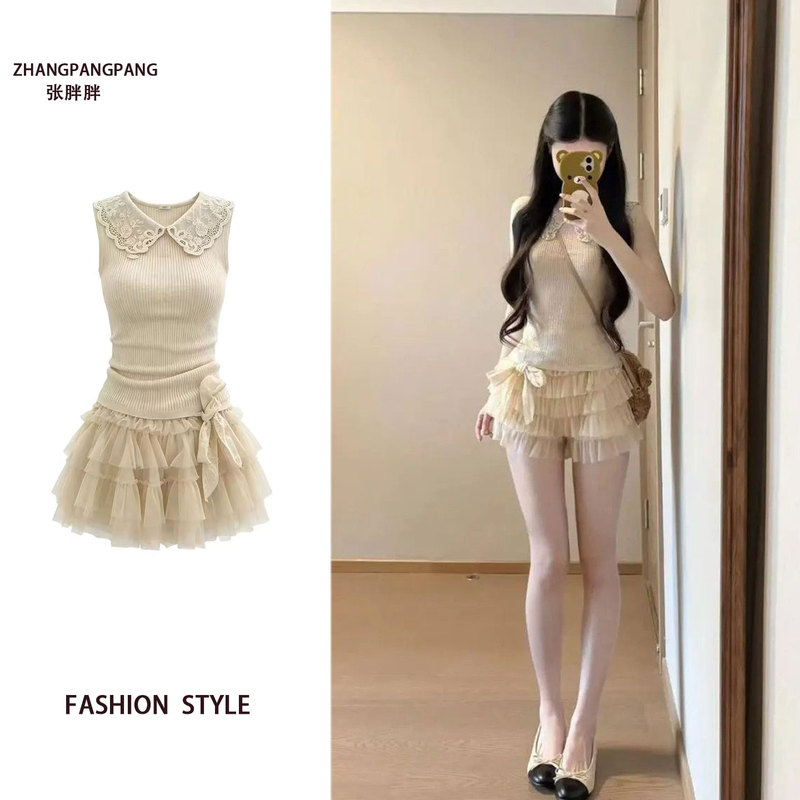 Slightly Chubby Lace Doll Collar Sleeveless Top and Cake Skirt Two-Piece Set, Summer 2026, Super Popular, Unique, Stunning Outfit Slightly Chubby Lace Doll Collar Sleeveless Top and Cake Skirt Two-Piece Set, Summer 2026, Super Popular, Unique, Stunning Outfit