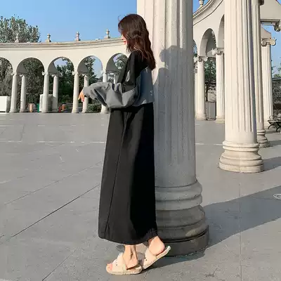 Pregnant women's clothes in the long version of the Korean version of loose thin autumn coat women's loose large size autumn dress knee dress tide tide