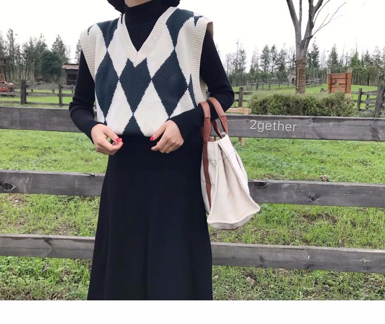 2018 mùa thu Hàn Quốc phiên bản của retro hoang dã England rhombic V-Cổ tay đan vest cao đẳng gió vest áo len phụ nữ áo hoodie nữ cute