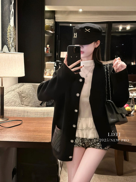 Ldtj High-End Customization: the Alluring Sister's Appointment - Autumn French Style Small Fragrance Diamond Pattern Leather Pocket Knitted Cashmere Cardigan Jacket