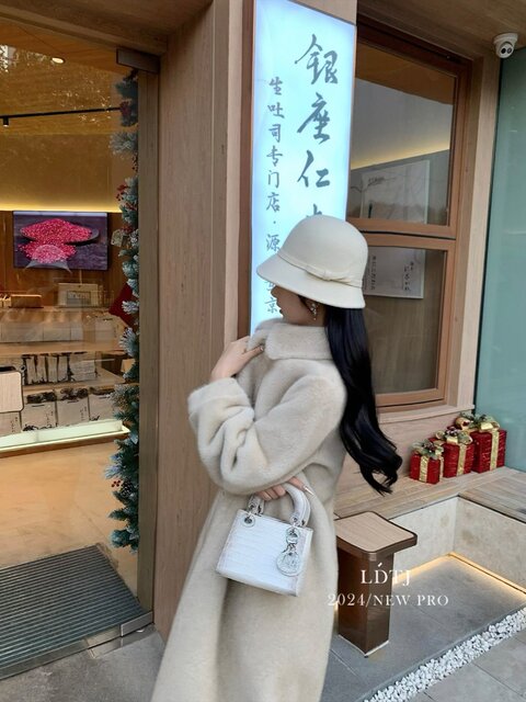 LDTJ high-end fur autumn and winter socialite noble temperament lapel thickened imitation mink environmentally friendly mid-length coat jacket for women