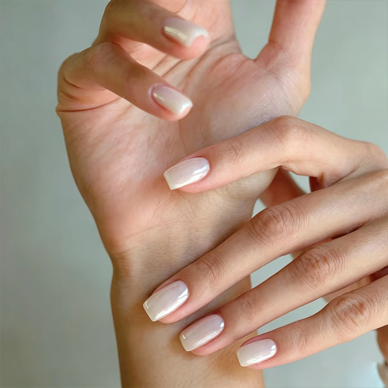 Handmade Milky White Nail Art, Hailey's Wearable Nail Tips, Medium-Short Style, 2026 New Model, High-End and High-Quality, Super Popular in Summer