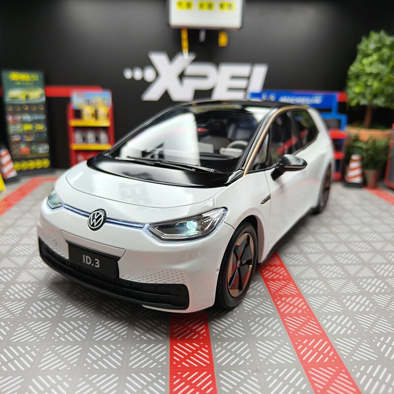 Saic Volkswagen Id3 Original Factory Model Car 1:18 Scale, Alloy Material, Fully Openable Doors, Original Front and Rear Lights, Collectible Gift Saic Volkswagen Id3 Original Factory Model Car 1:18 Scale, Alloy Material, Fully Openable Doors, Original Front and Rear Lights, Collectible Gift