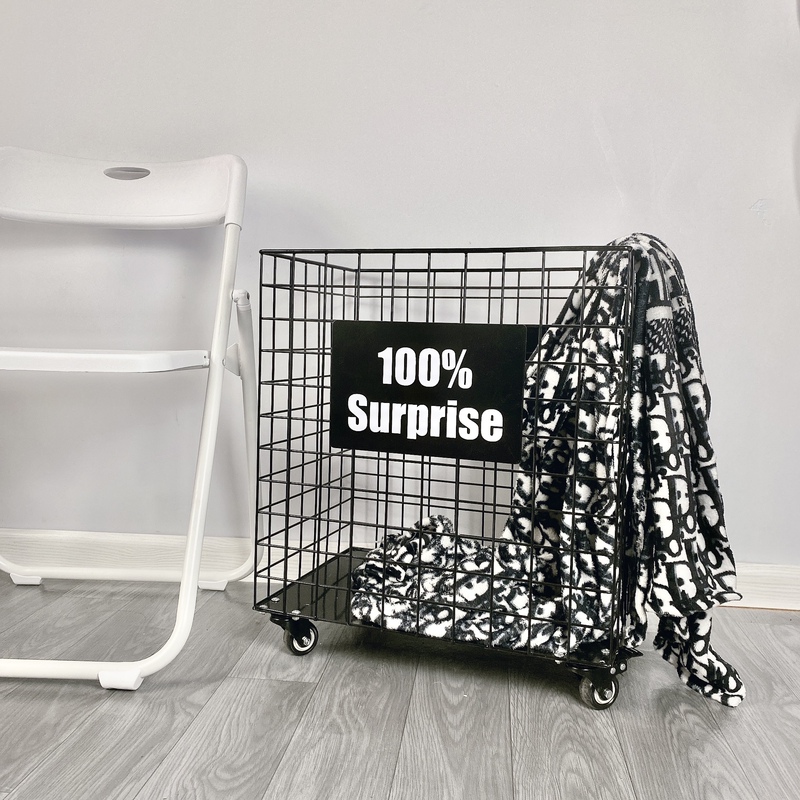 Trendy Wrought Iron Laundry Basket Student Toy Storage Bin Hotel Clothes and Socks Box Desktop Extra Large Wheeled Storage Rack