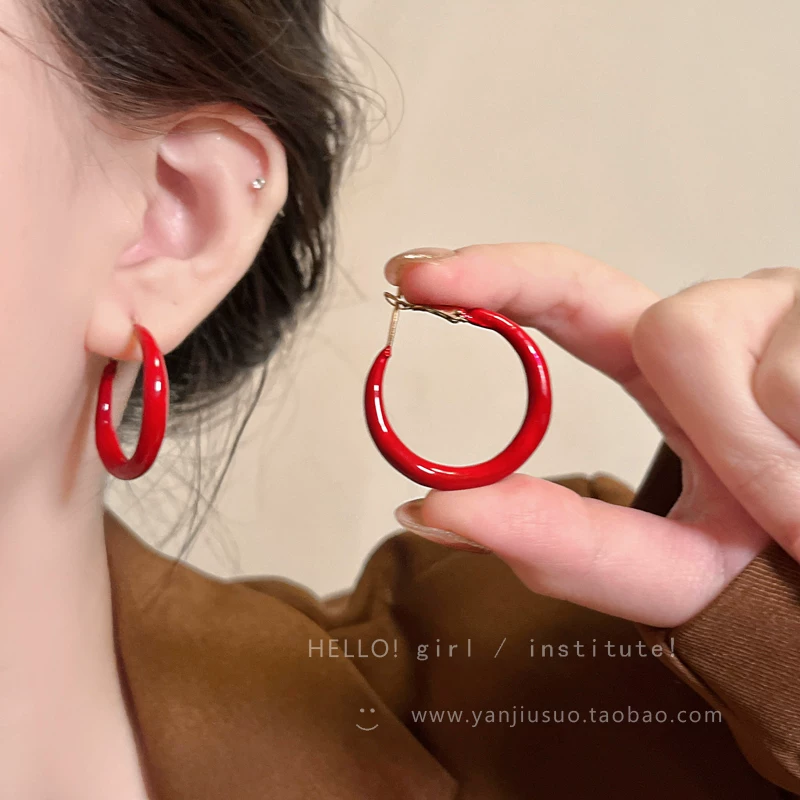 2026 год новые популярные exaggerated hoop серьги для женщин, высокое качество, легкие и роскошные серьги, серьги, подходящие для больших круглых лиц