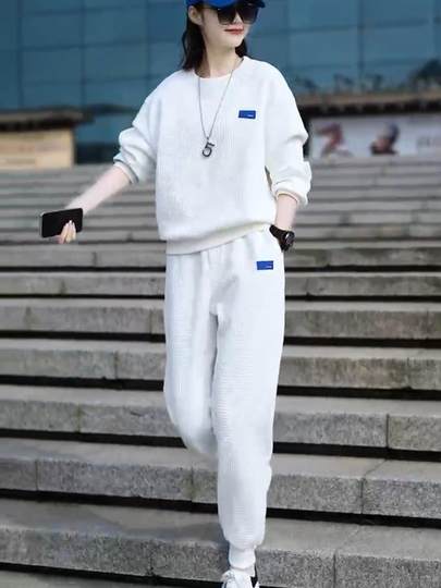 2025春秋季新款女士宽松休闲运动服套装高级感时尚减龄卫衣两件套