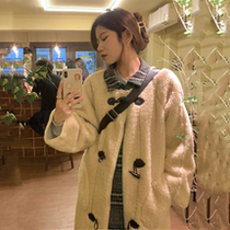 2022 autumn and winter new wool coat womens winter Korean version retro thickened warm horn buckle lamb wool coat mid-length