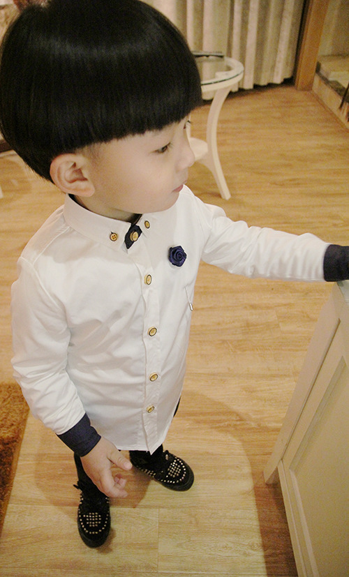 Mùa thu đông trẻ em và trẻ em cộng với áo sơ mi nhung trắng cotton cho bé áo sơ mi trắng dài tay Slim boy áo ấm inch quần áo bé gái