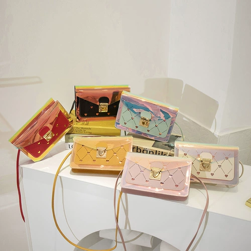 Сумка через плечо, замок, небольшая сумка, коллекция 2021