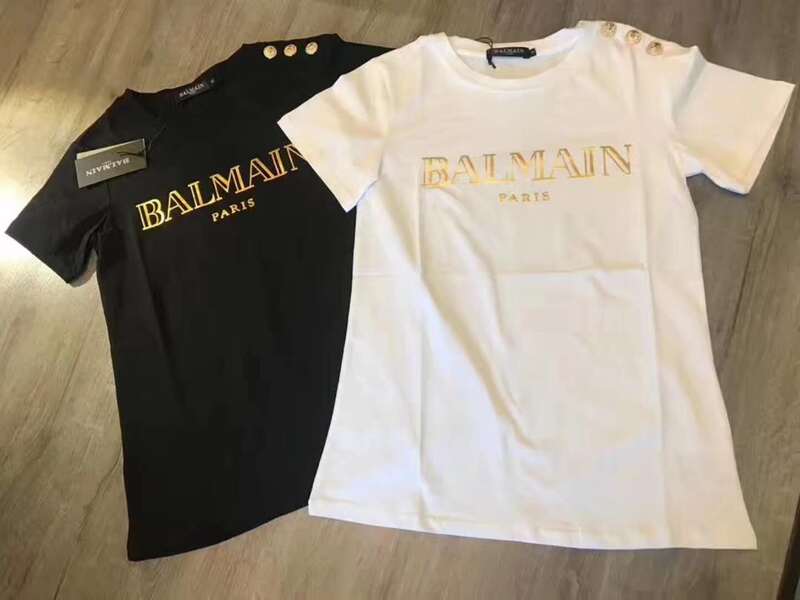 Hong Kong Trendy Brand Celebrity Style Spring and Summer Short-Sleeve Mercerized Cotton T-Shirt with Gold Shoulder Buttons, Couple's Version Hong Kong Trendy Brand Celebrity Style Spring and Summer Short-Sleeve Mercerized Cotton T-Shirt with Gold Shoulder Buttons, Couple's Version