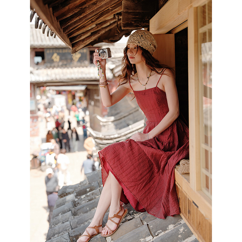 High-End Sexy Backless Burgundy Slim-Fitting Suspender Dress for Women, Summer Fairy-Like Temperament, Long Dress for Seaside Vacation