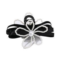 Sanfu Girl Heart Artificial Pearl Flower Web Claw Claw Single Retro Hair Accessories Headband Hair Clip 831960