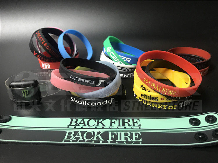 Toy machine BD FP time spirit journey commemorative silicone bracelet multicolor optional CENTER