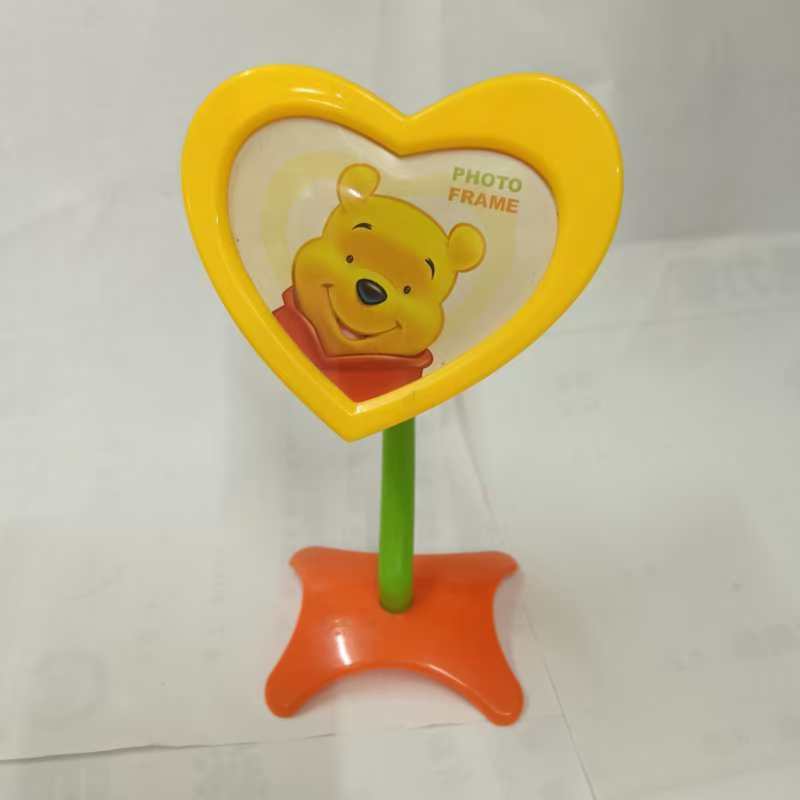 Cartoon Winnie the Pooh Heart-Shaped Photo Frame Desktop Decoration Children's Room Decoration Photo Frame