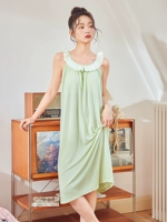 Молоко зеленый