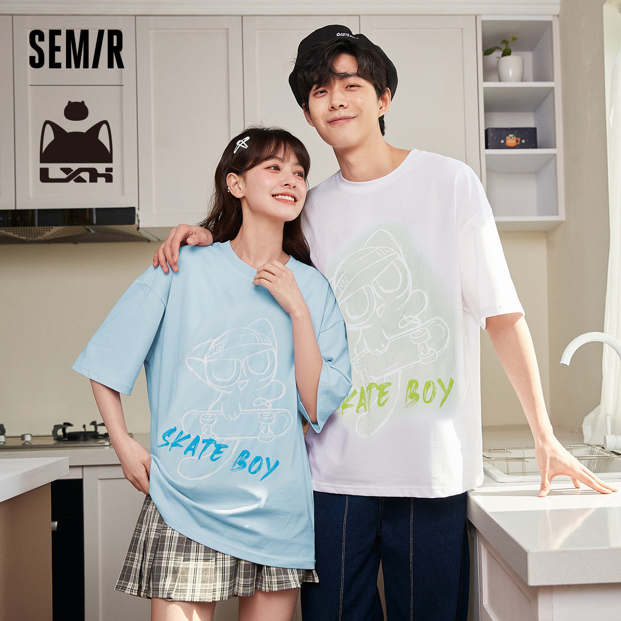 The Senmar T - shirt men in 2023 new loose couple short sleeve trend American half - sleeve white