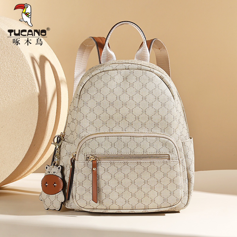 啄木鸟双肩包女2025新款高级感旅游轻便高颜值上班通勤背包大容量