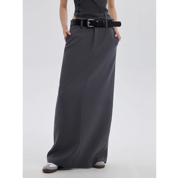 There is only one skirt between you and the goddess!