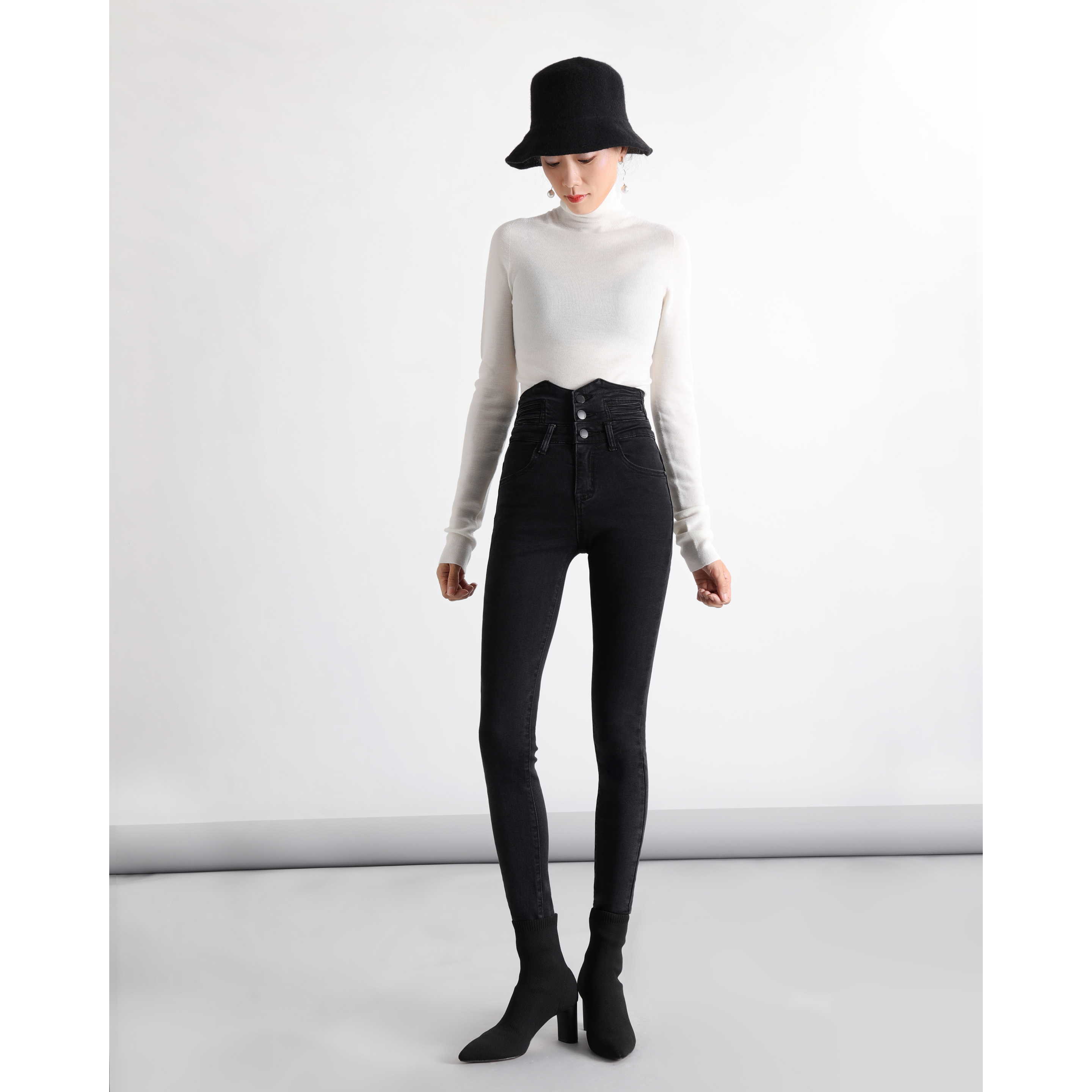 Black ultra-high waist plus velvet jeans women's 2019 winter new thickening thin skinny pencil pants trousers