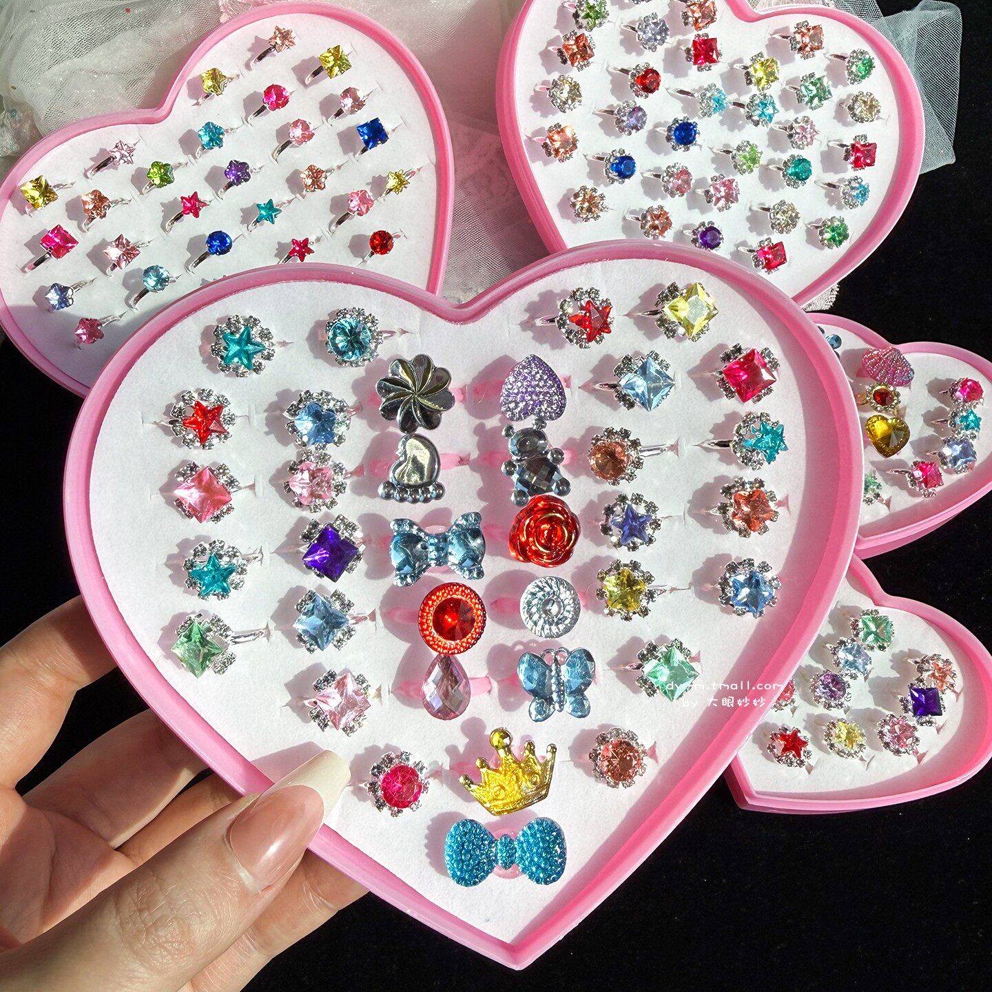 子供用クリスタルダイヤモンドリング、ラインストーン宝石おもちゃ、プリンセスジュエリー、小さな女の子への素敵な誕生日プレゼント。