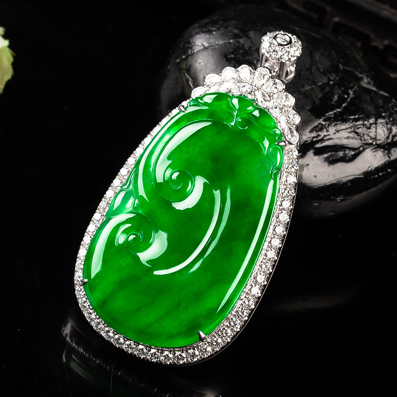 Zhongtian jade jade Buddha pendant hand to transfer bead bracelet glass species emperor green origin live shot