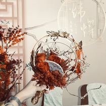 Little red book net red wedding hand bouquet Bride wedding high-end custom Chinese wedding red bridesmaid hand stick flower