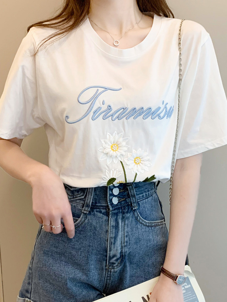 European station white T-shirt women's short sleeve loose ins tide 2021 summer new design sense niche round neck top