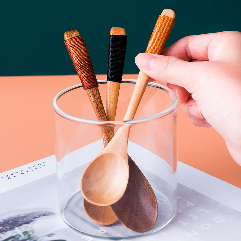 Japanese style and wind wood spoon solid wood spoon spoon spoon of spoon of spoon creativity small spoon of porridge spoon