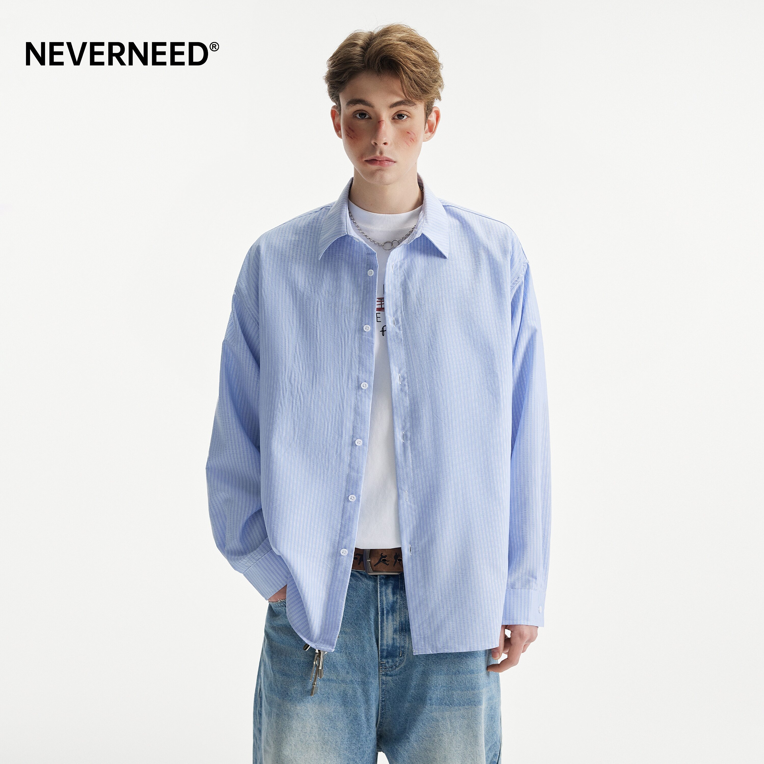 NEVERNEED 縦ストライプ シアサッカーカラー 長袖シャツ（男女兼用）、春のカジュアルシャツジャケット