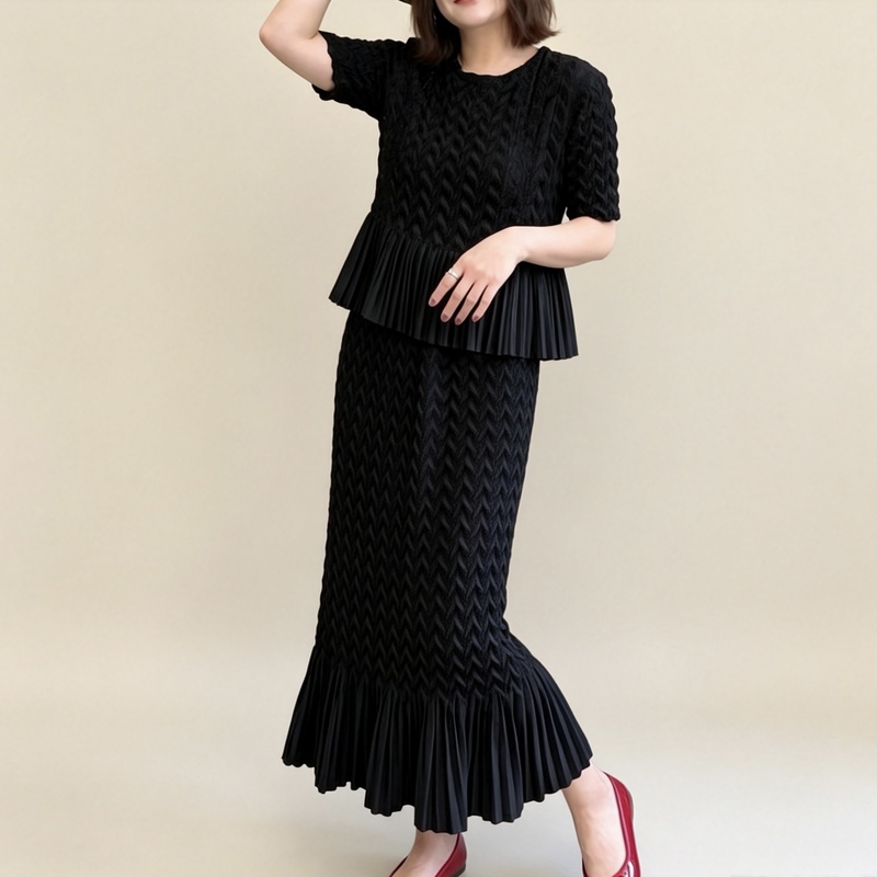 [835】Summer New Women's Clothing, Loose Large Size Pleated Suit, Top and Skirt, Simple and Fashionable Short-Sleeved Two-Piece Set [835】Summer New Women's Clothing, Loose Large Size Pleated Suit, Top and Skirt, Simple and Fashionable Short-Sleeved Two-Piece Set
