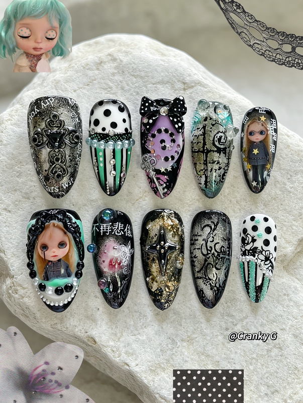 Original Blythe Subculture Dark Polka Dot Texture Mint Green Niche Alternative Print Nail Art Press-On Nails
