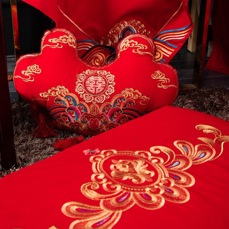 Wedding Celebration Hug Pillow Heart Shaped Pillow Wedding Loving Little Cushions Wedding Bed Couples Pillow Wedding House Wedding Gift Bed bed Pillow Your Courteo to Pillows