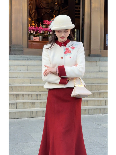 GERTCOREL2025: Новинка зимы – костюм из пуховика и юбки в китайском стиле с вышивкой для женщин, элитное платье-трансформер