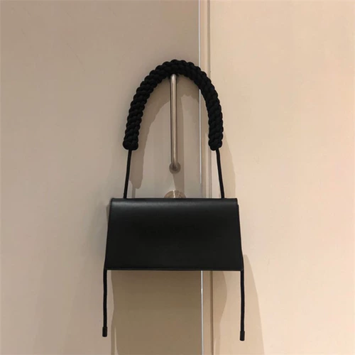 Небольшая дизайнерская плетеная сумка на одно плечо, черная сумка через плечо