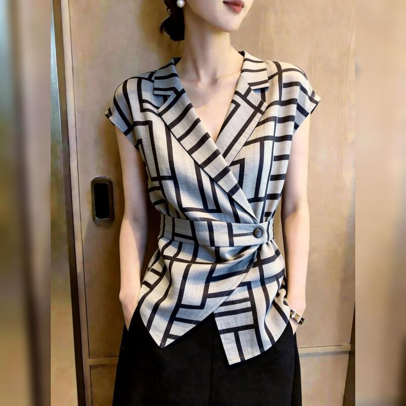 2026 Chic and Ethereal French-Style Exquisite Tops, New Summer Models for Important Occasions, High-End Unique and Beautiful Women's Clothing 2026 Chic and Ethereal French-Style Exquisite Tops, New Summer Models for Important Occasions, High-End Unique and Beautiful Women's Clothing