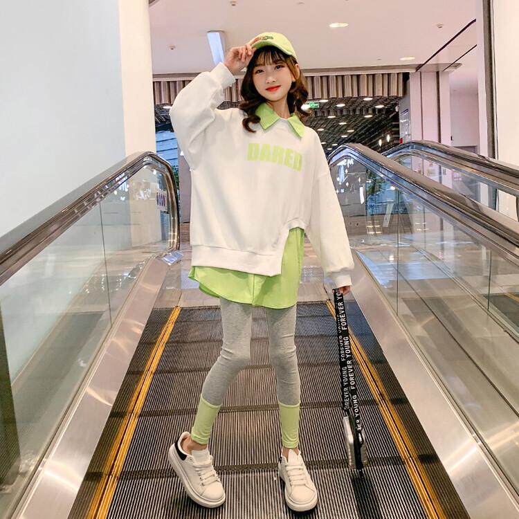 Girls' spring two-piece set of Western style 2022 new children's net red fashionable spring casual tops middle-aged children's sports suits