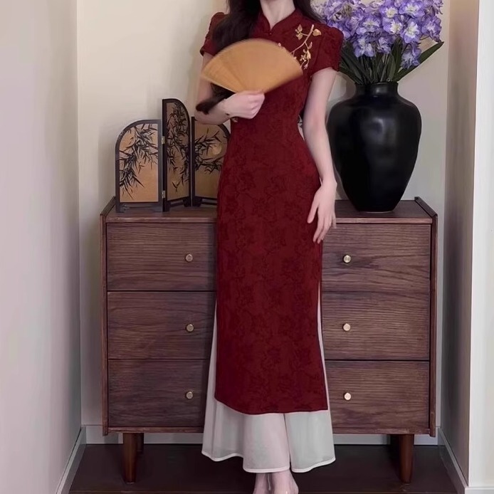 New Chinese-Style Retro Red Cheongsam for Women, Summer 2026 New Model, Suitable for Everyday Wear, with a High-End Feel, Faux Two-Piece Dress