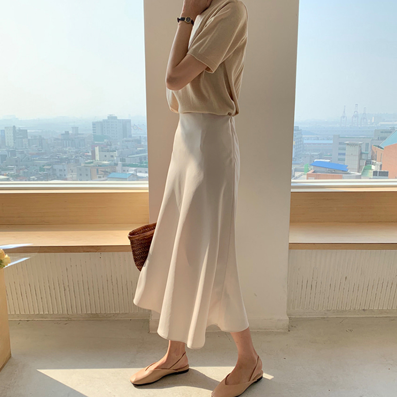 2020 new high-waisted thin wild satin silky drop texture gloss medium-long skirt for women