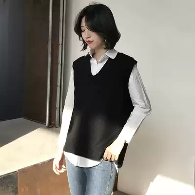 Sweater Vest Women loose black wear autumn and winter New vneck pullover sleeveless vintage waistcoat waistcoat waistcoat
