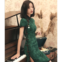 The old Shanghai qipao 2022 The new young girl Republic of Chinas Wind Improvement In the middle of a retro womens clothing dress