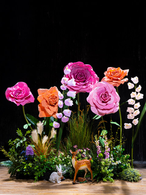 Large giant crepe paper sunflower rose large paper flower artificial flower interior decoration ornaments landscape green plants landscaping