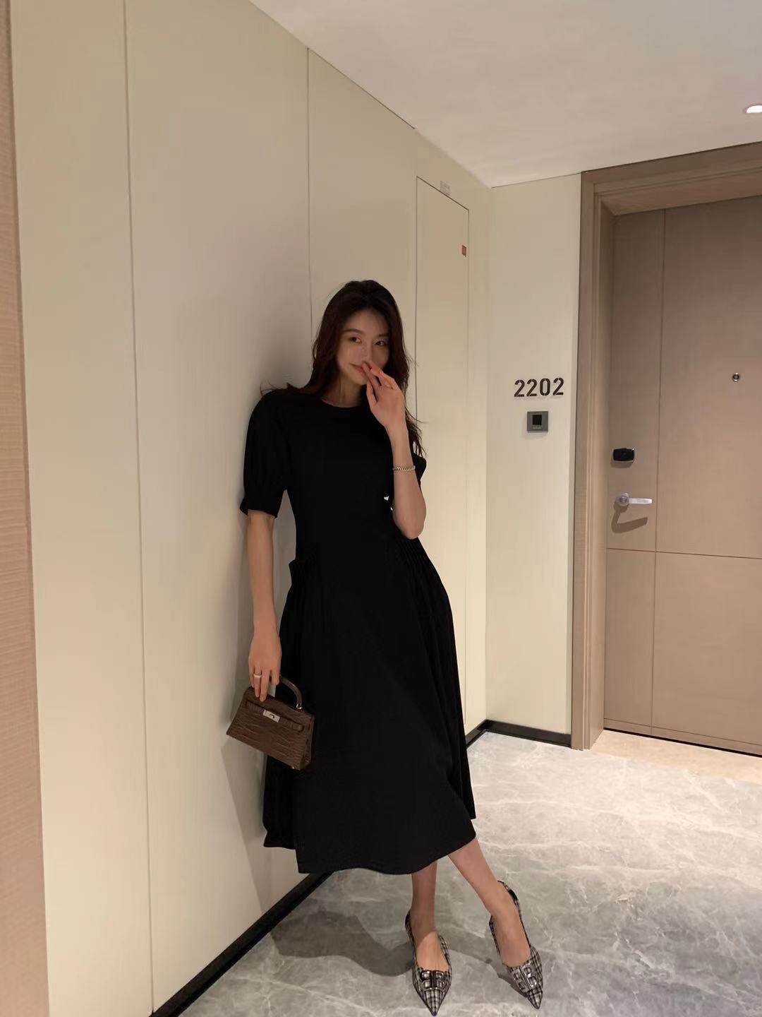 Garbociaga Long Xier One-piece design little black dress Hepburn style dress 685X