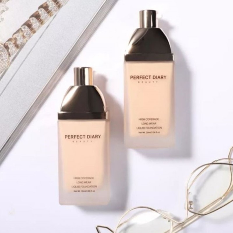 Perfect diary microdermabrasion small gold cover liquid foundation long-lasting concealer oil control nude makeup female is not easy to take off makeup new